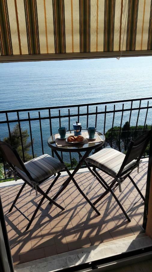 A & M House Apartment Moneglia Luaran gambar