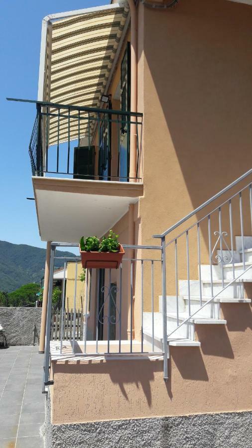 A & M House Apartment Moneglia Luaran gambar